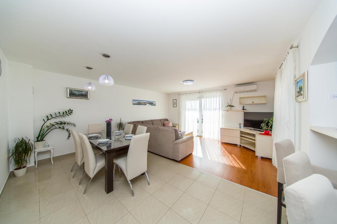 Apartment Luni Lokva Rogoznica Εξωτερικό φωτογραφία